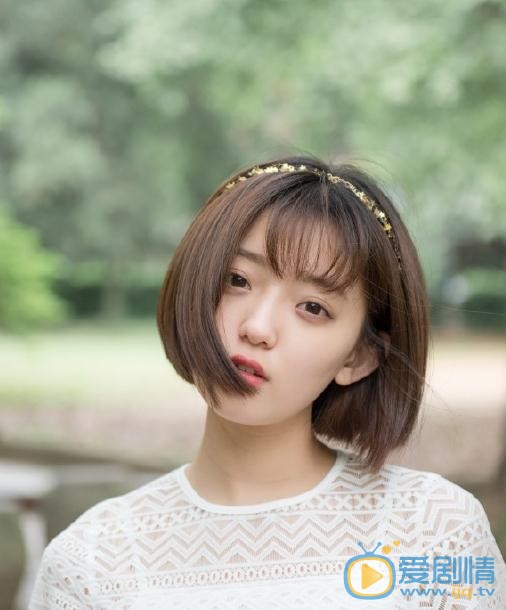 罗予彤夏日写真 罗予彤高清写真_罗予彤高清剧照