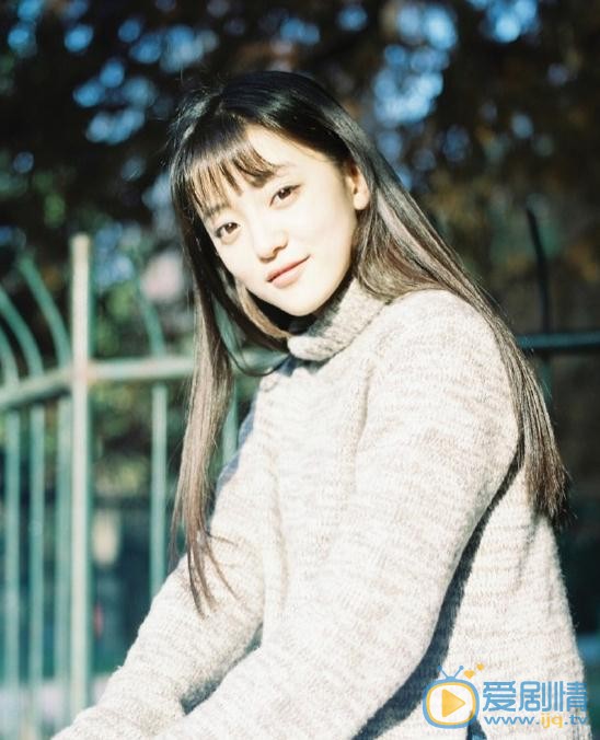 罗予彤秋色写真 罗予彤高清写真_罗予彤高清剧照