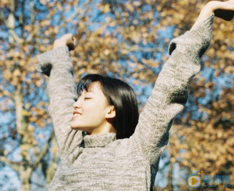 罗予彤秋色写真 罗予彤高清写真_罗予彤高清剧照