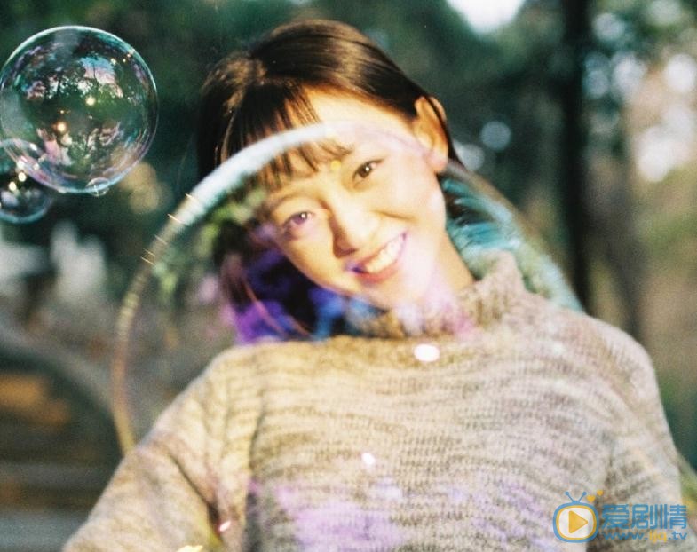 罗予彤秋色写真 罗予彤高清写真_罗予彤高清剧照