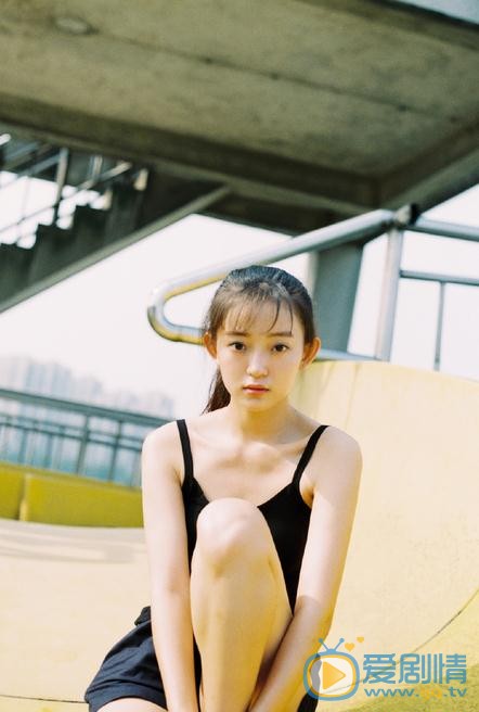 罗予彤清凉写真 罗予彤高清写真_罗予彤高清剧照