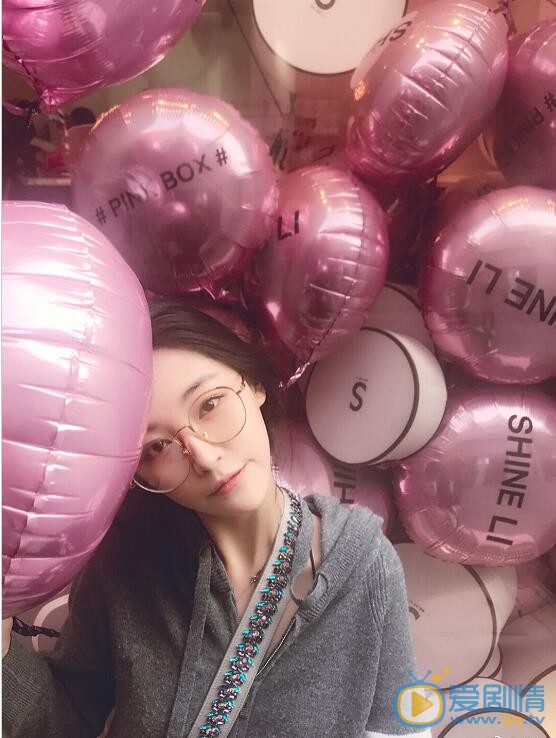 姜嫄生活照 姜嫄高清写真_姜嫄高清剧照