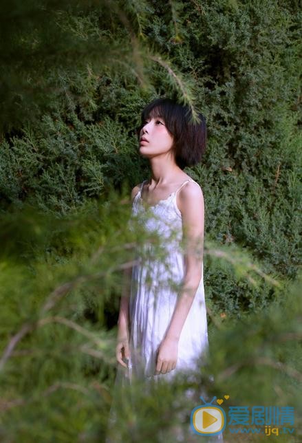 王玲玉白色写真 王玲玉高清写真_王玲玉高清剧照
