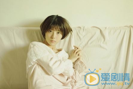 王玲玉白色写真 王玲玉高清写真_王玲玉高清剧照