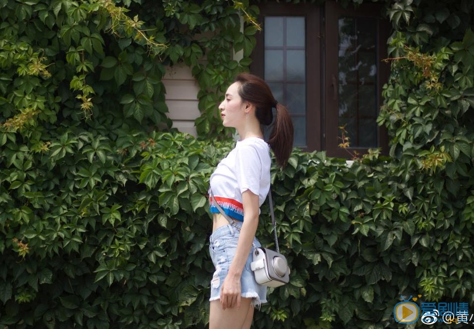 黄小戈靓丽写真 黄小戈高清写真_黄小戈高清剧照