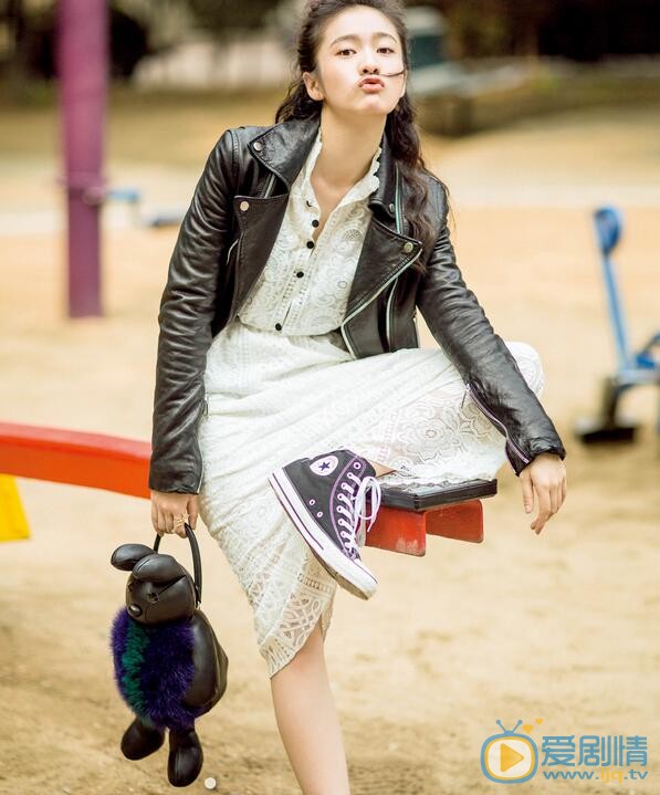 张雪迎杂志写真 张雪迎高清写真_张雪迎高清剧照