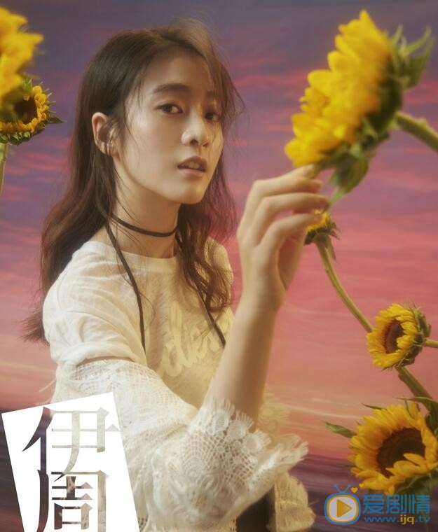 张雪迎杂志写真 张雪迎高清写真_张雪迎高清剧照