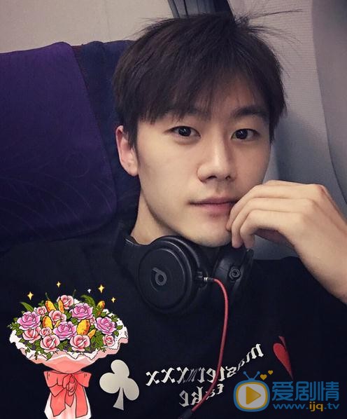 李柄辉生活照 李柄辉高清写真_李柄辉高清剧照