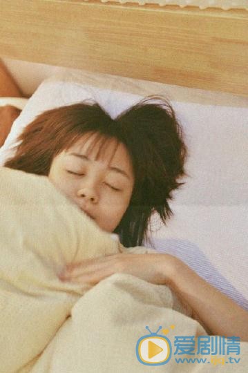 林千鹿慵懒写真 林千鹿高清写真_林千鹿高清剧照