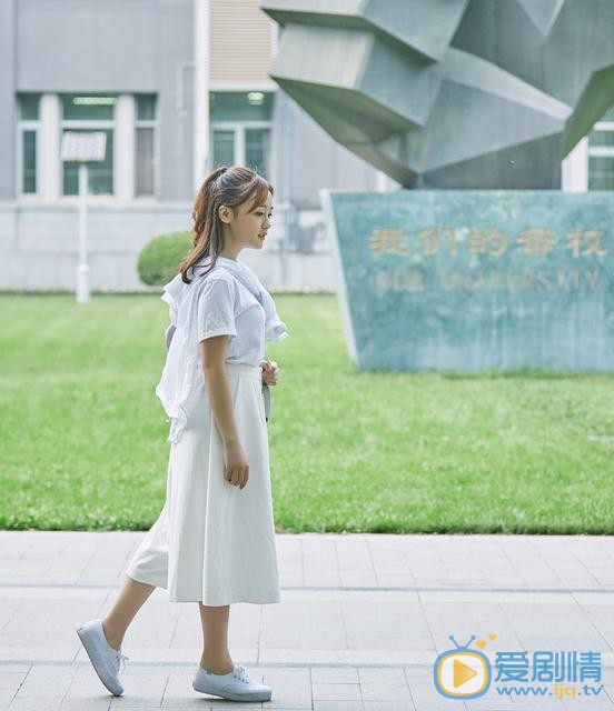 林千鹿白色写真 林千鹿高清写真_林千鹿高清剧照