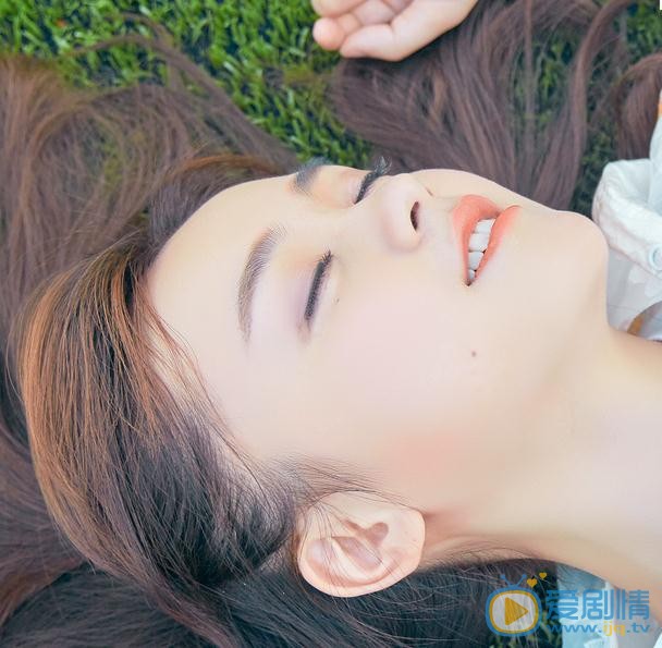 林千鹿校园写真 林千鹿高清写真_林千鹿高清剧照