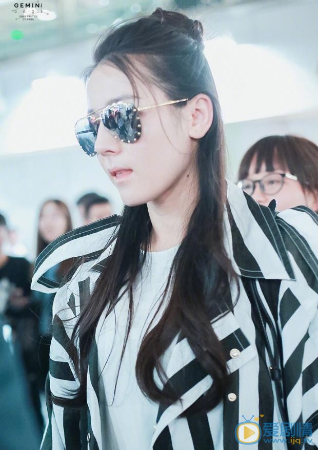 迪丽热巴路透照 迪丽热巴高清写真_迪丽热巴高清剧照
