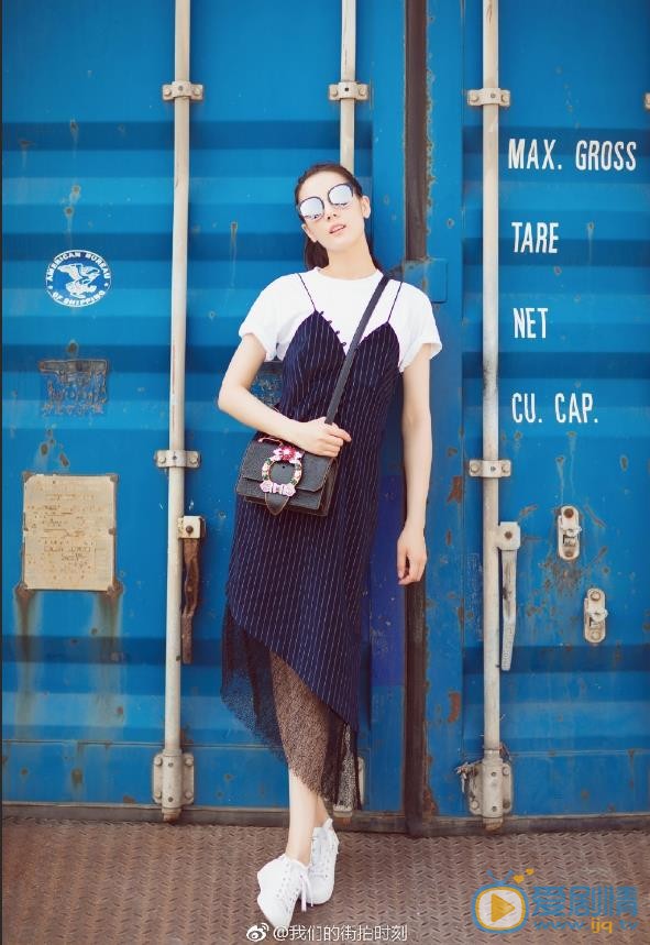 迪丽热巴街拍写真 迪丽热巴高清写真_迪丽热巴高清剧照