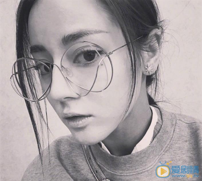 迪丽热巴生活照片 迪丽热巴高清写真_迪丽热巴高清剧照