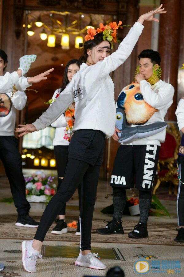 迪丽热巴综艺《奔跑吧兄弟》 迪丽热巴高清写真_迪丽热巴高清剧照