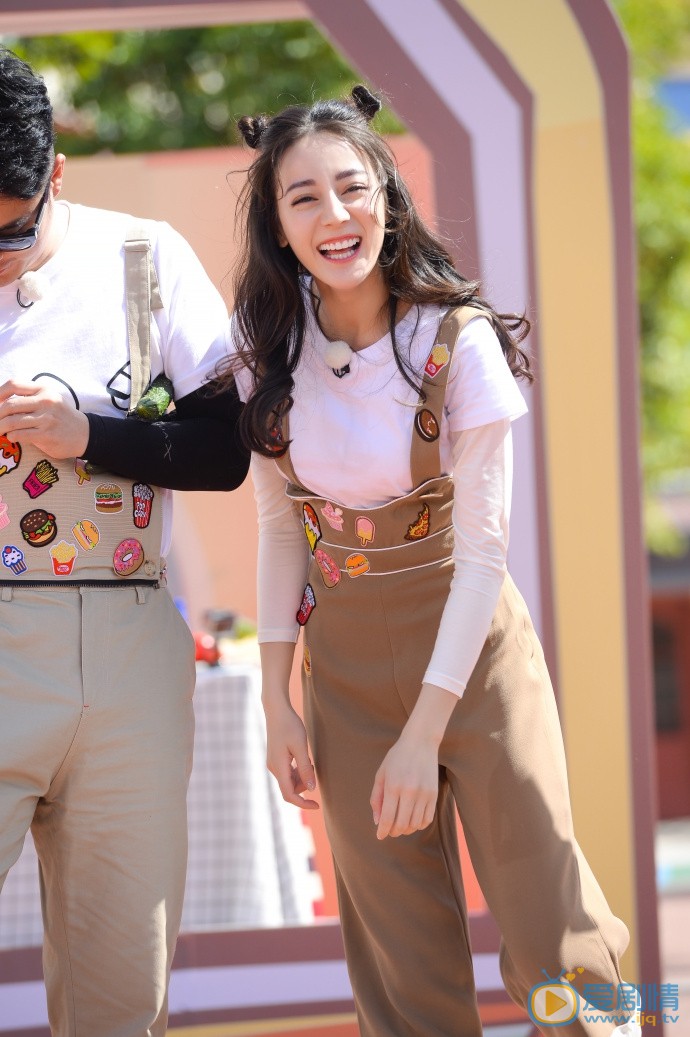 迪丽热巴综艺《奔跑吧兄弟》 迪丽热巴高清写真_迪丽热巴高清剧照