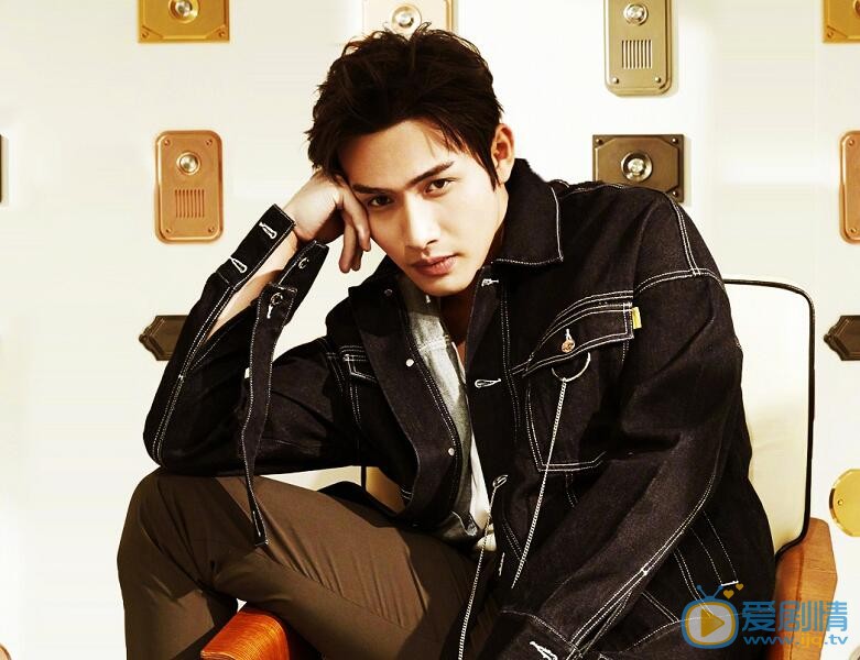 张彬彬杂志写真 张彬彬高清写真_张彬彬高清剧照