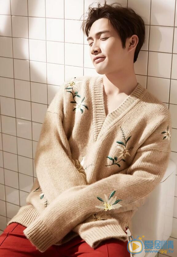 张彬彬杂志写真 张彬彬高清写真_张彬彬高清剧照