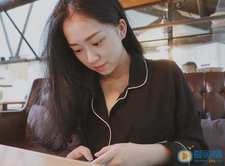 桑砚生活照 桑砚高清写真_桑砚高清剧照
