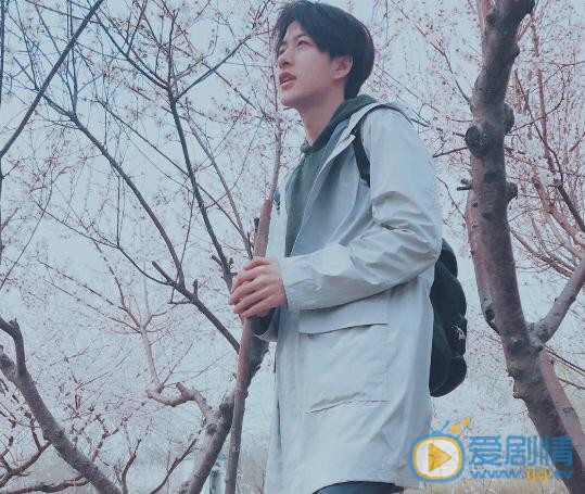 范晓东生活照 范晓东高清写真_范晓东高清剧照