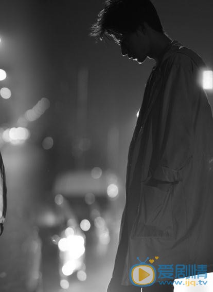 范晓东夜色街头写真 范晓东高清写真_范晓东高清剧照