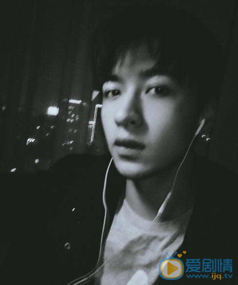 范晓东生活照 范晓东高清写真_范晓东高清剧照