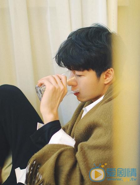 范晓东混合写真 范晓东高清写真_范晓东高清剧照