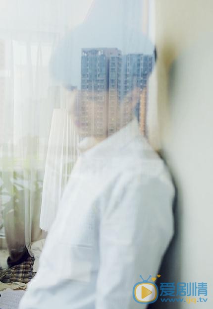 范晓东白衬衣写真 范晓东高清写真_范晓东高清剧照