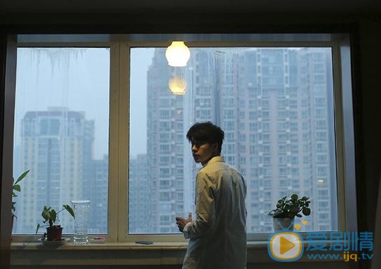 范晓东白衬衣写真 范晓东高清写真_范晓东高清剧照