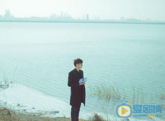 范晓东海边写真 范晓东高清写真_范晓东高清剧照