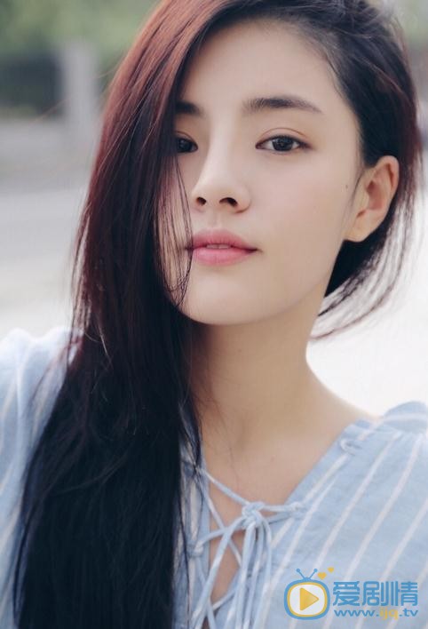 许雅婷清新写真 许雅婷高清写真_许雅婷高清剧照