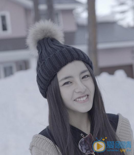 许雅婷街拍写真 许雅婷高清写真_许雅婷高清剧照