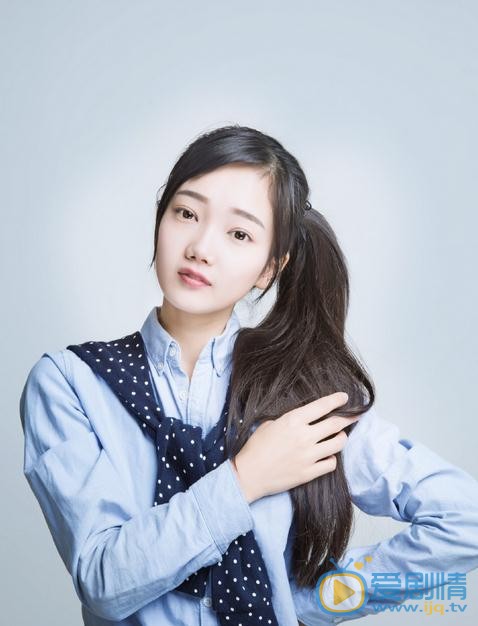 溪格学生服写真 溪格高清写真_溪格高清剧照