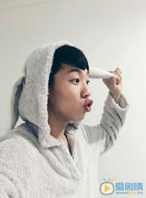 刘杰毅生活照 刘杰毅高清写真_刘杰毅高清剧照