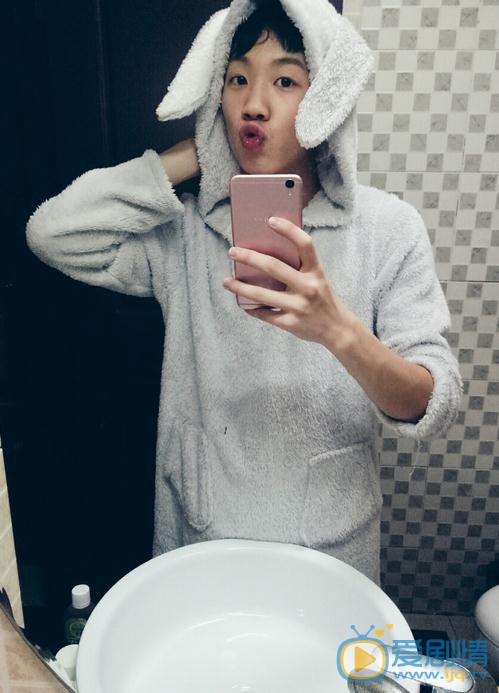 刘杰毅生活照 刘杰毅高清写真_刘杰毅高清剧照