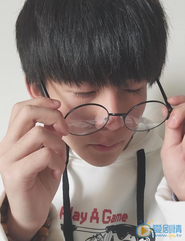 周阶生活照 周阶高清写真_周阶高清剧照