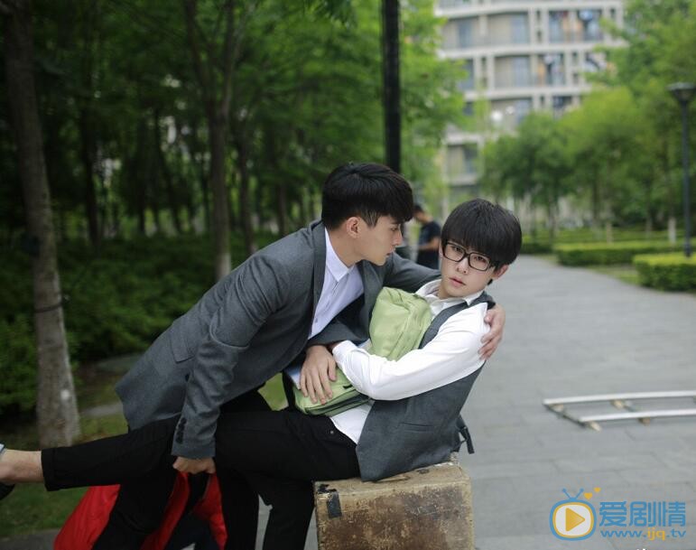 周阶《我的室友是狐仙》剧照 周阶高清写真_周阶高清剧照