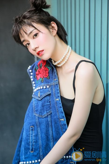 陈泇文气质写真 陈泇文高清写真_陈泇文高清剧照