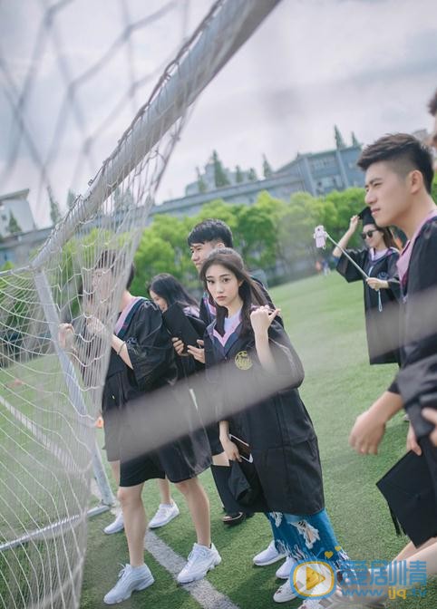 陈泇文毕业照 陈泇文高清写真_陈泇文高清剧照