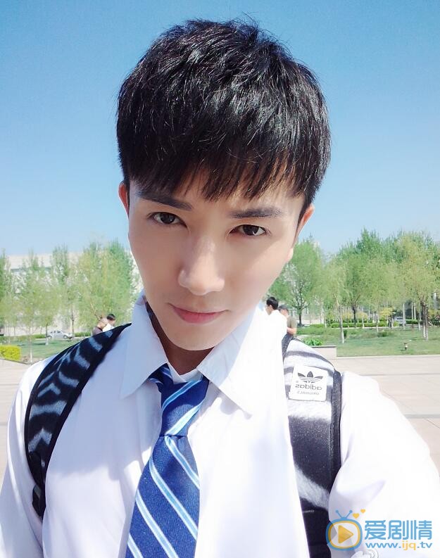 许之糯生活照 许之糯高清写真_许之糯高清剧照