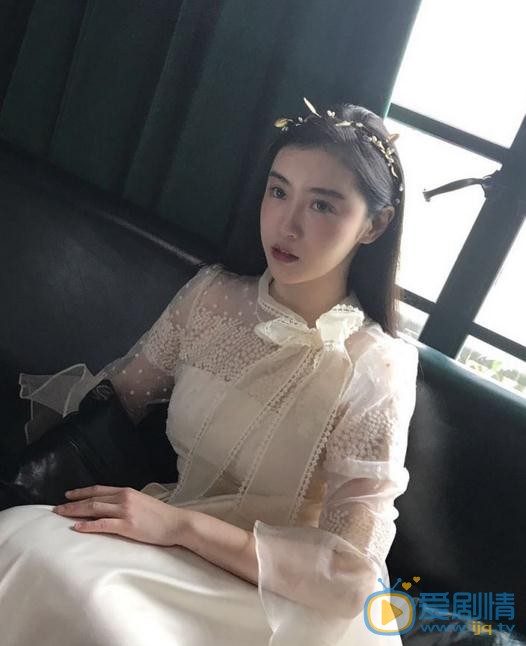 张辛苑秋日写真 张辛苑高清写真_张辛苑高清剧照