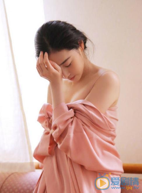 张辛苑粉色写真 张辛苑高清写真_张辛苑高清剧照