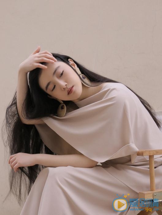 张辛苑粉色写真 张辛苑高清写真_张辛苑高清剧照