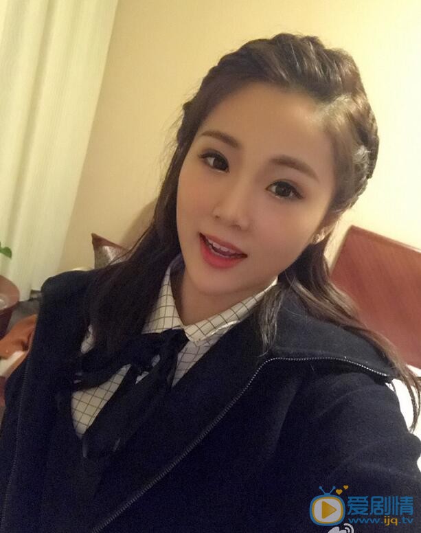 张可盈生活照 张可盈高清写真_张可盈高清剧照