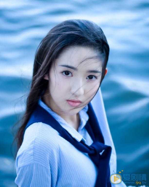 王玉雯海边写真 王玉雯高清写真_王玉雯高清剧照