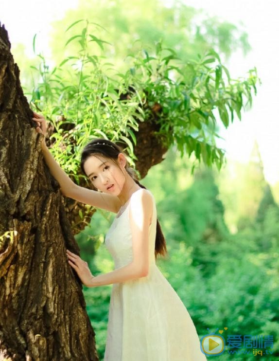 王玉雯夏日写真 王玉雯高清写真_王玉雯高清剧照