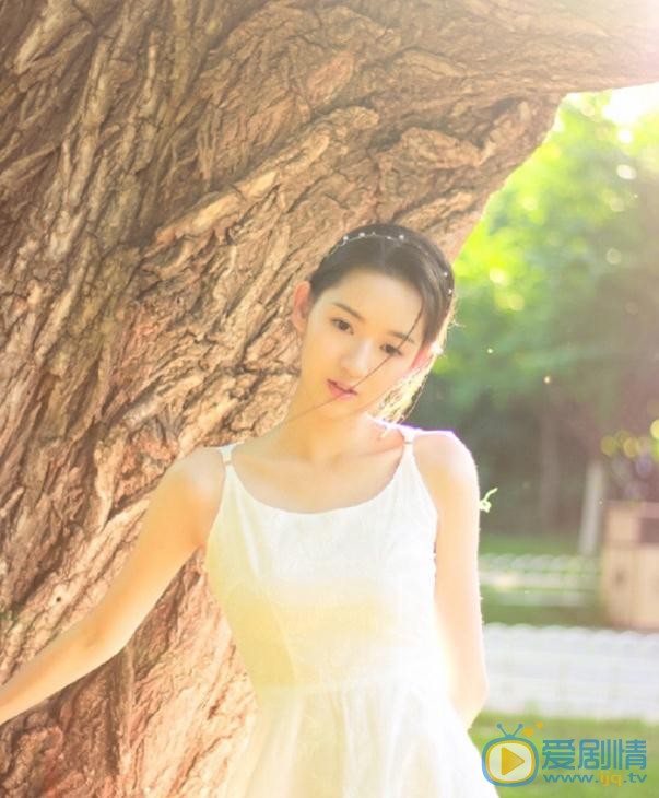 王玉雯夏日写真 王玉雯高清写真_王玉雯高清剧照