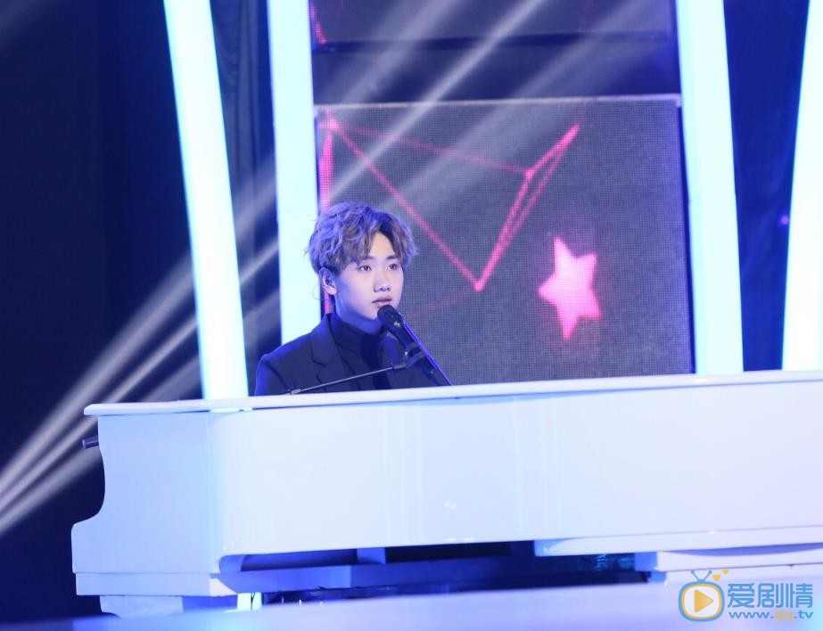 汪苏泷演唱会 汪苏泷高清写真_汪苏泷高清剧照