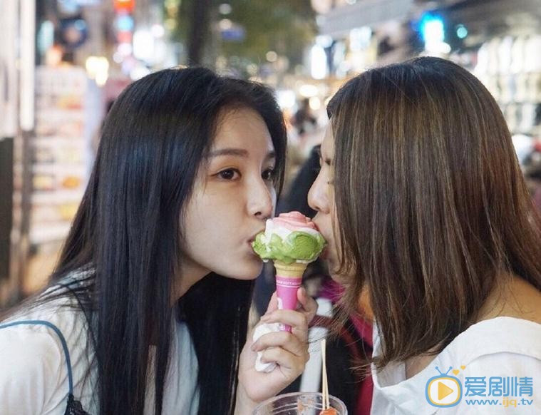 鲁筱冉朋友合照 鲁筱冉高清写真_鲁筱冉高清剧照