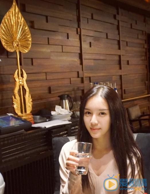 鲁筱冉生活照 鲁筱冉高清写真_鲁筱冉高清剧照